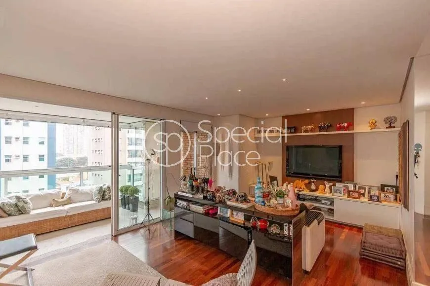 Apartamento com 3 suítes à venda em Brooklin, São Paulo, por R$ 2.387.000 Imagem 3