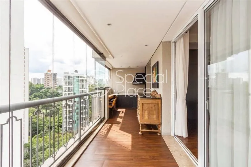 Apartamento com 4 suítes à venda em Panamby, São Paulo, por R$ 3.200.000 Imagem 21