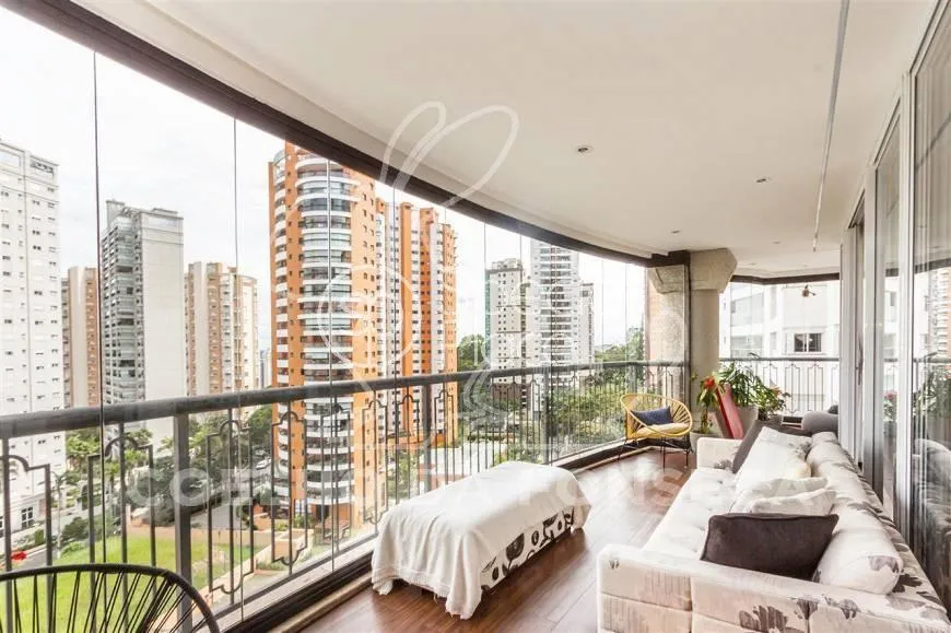 Apartamento com 4 suítes à venda em Panamby, São Paulo, por R$ 3.200.000 Imagem 8