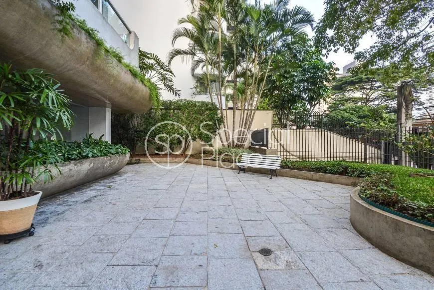 Apartamento com 1 suítes à venda em Moema, São Paulo, por R$ 2.250.000 Imagem 53