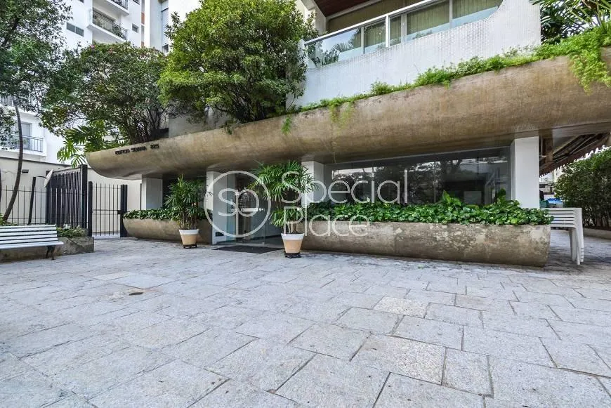 Apartamento com 1 suítes à venda em Moema, São Paulo, por R$ 2.250.000 Imagem 54