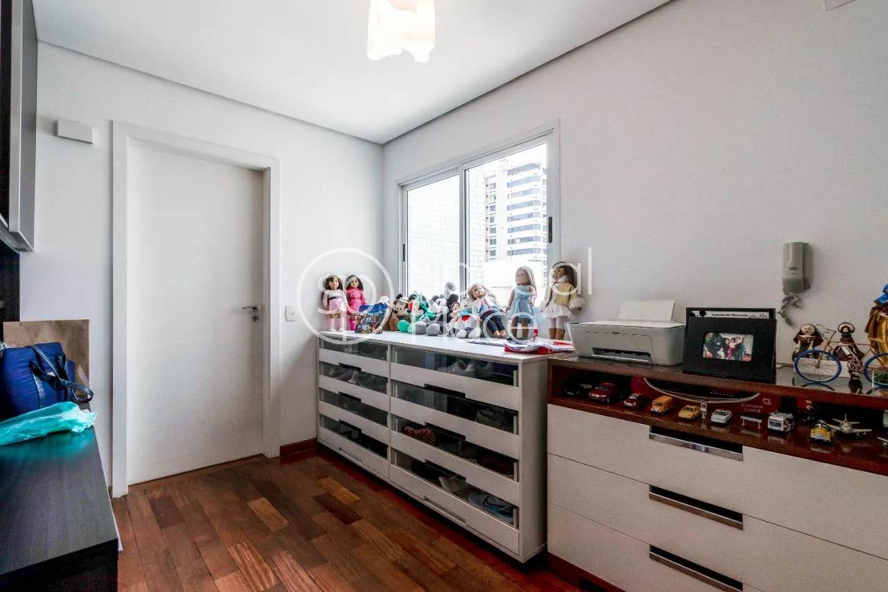 Apartamento com 3 suítes à venda em Real Parque, São Paulo, por R$ 2.200.000 Imagem 27