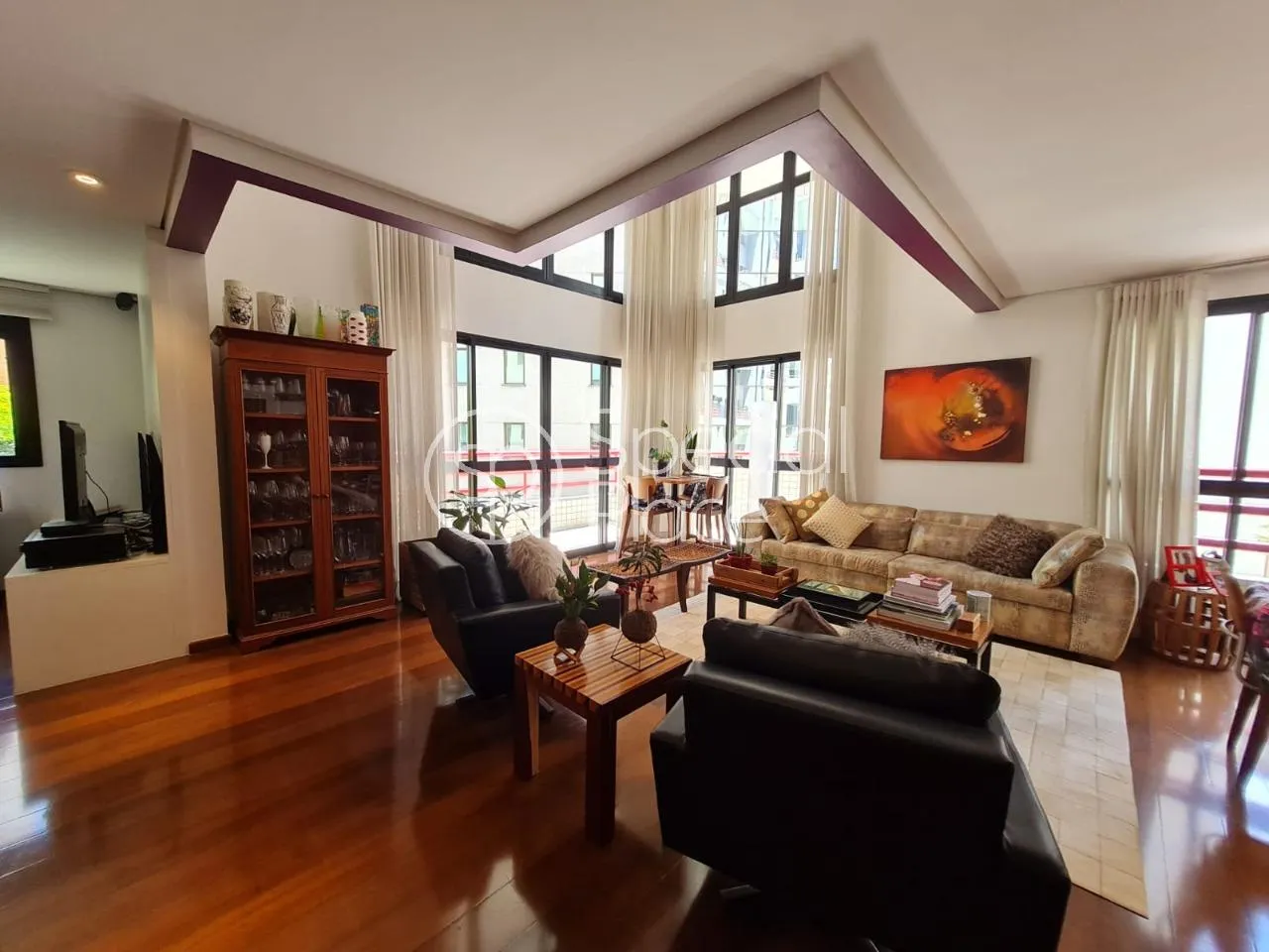 Apartamento com 2 suítes à venda em Itaim Bibi, São Paulo, por R$ 3.200.000