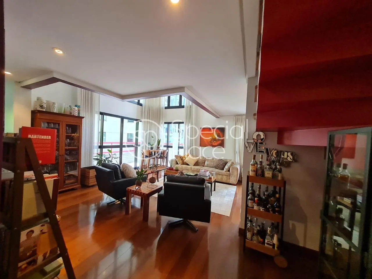 Apartamento com 2 suítes à venda em Itaim Bibi, São Paulo, por R$ 3.200.000 Imagem 3