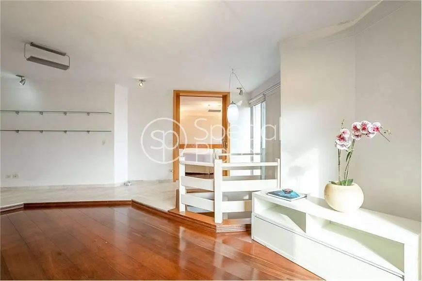 Cobertura com 3 suítes à venda em Moema, São Paulo, por R$ 3.500.000 Imagem 12