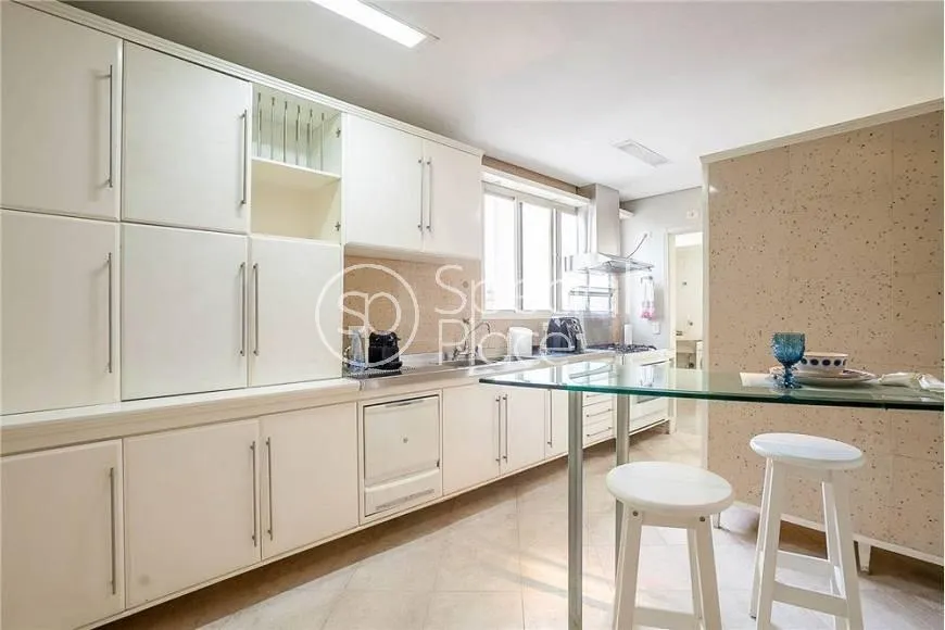 Cobertura com 3 suítes à venda em Moema, São Paulo, por R$ 3.500.000 Imagem 16