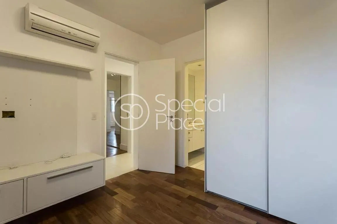 Apartamento com 3 suítes à venda em Campo Belo, São Paulo, por R$ 2.200.000 Imagem 10