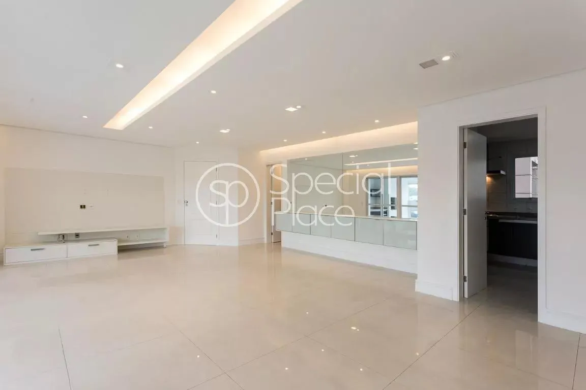 Apartamento com 3 suítes à venda em Campo Belo, São Paulo, por R$ 2.200.000 Imagem 4