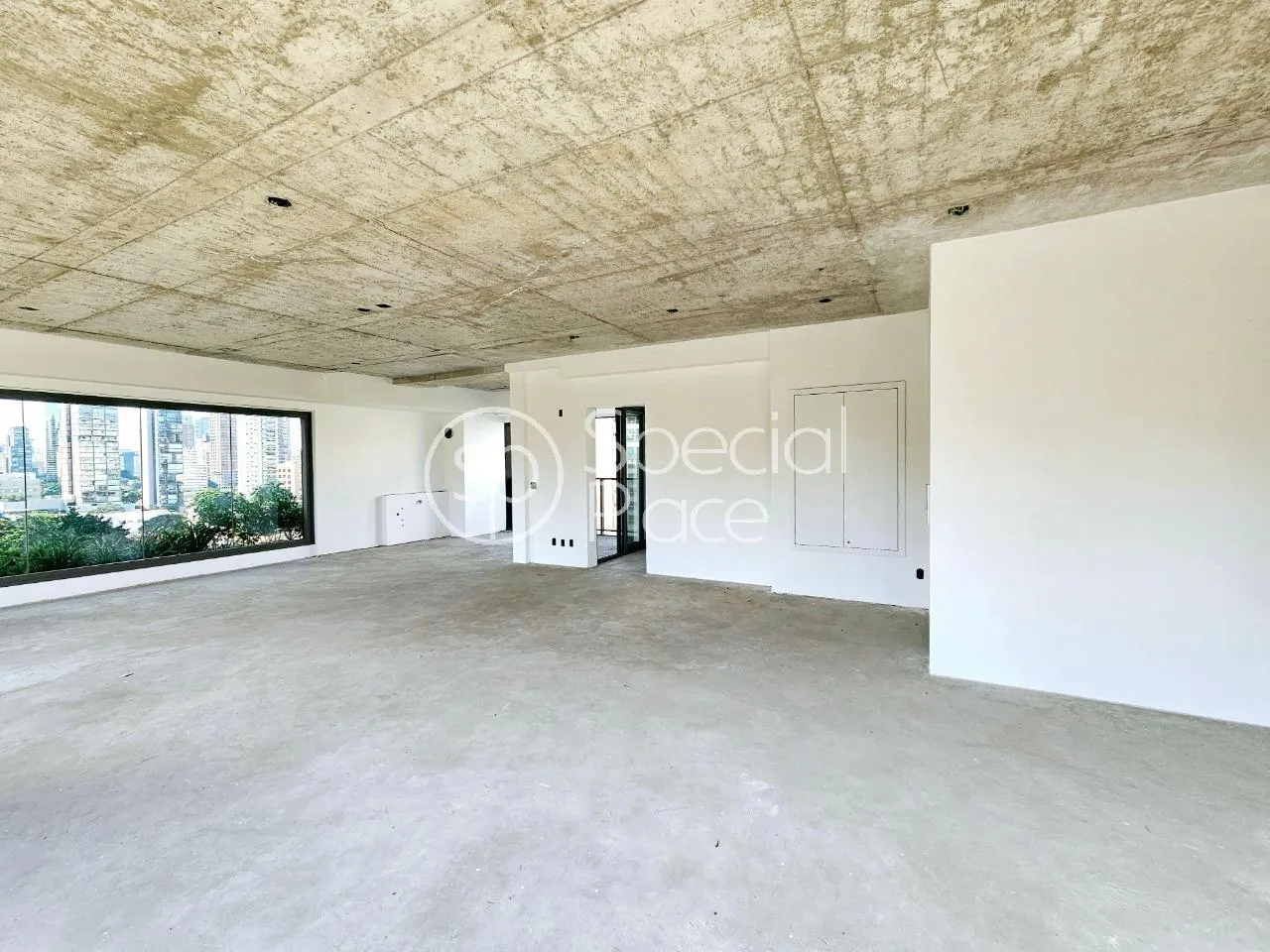 Apartamento com 3 suítes à venda em Itaim Bibi, São Paulo, por R$ 7.300.000 Imagem 2