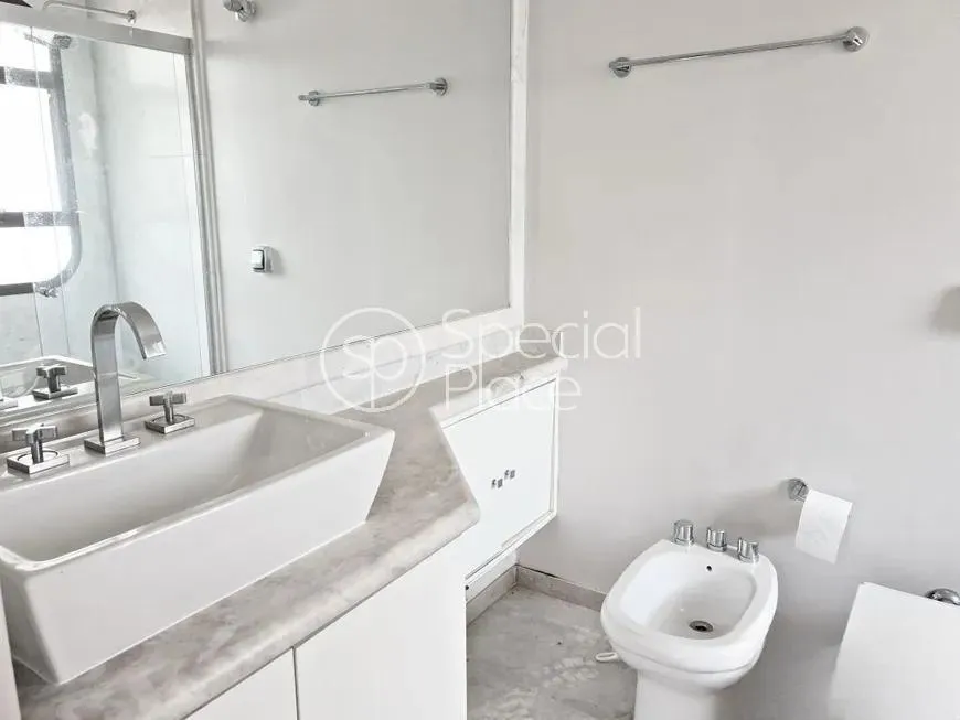 Apartamento com 3 suítes à venda em Jardim América, São Paulo, por R$ 6.000.000 Imagem 25