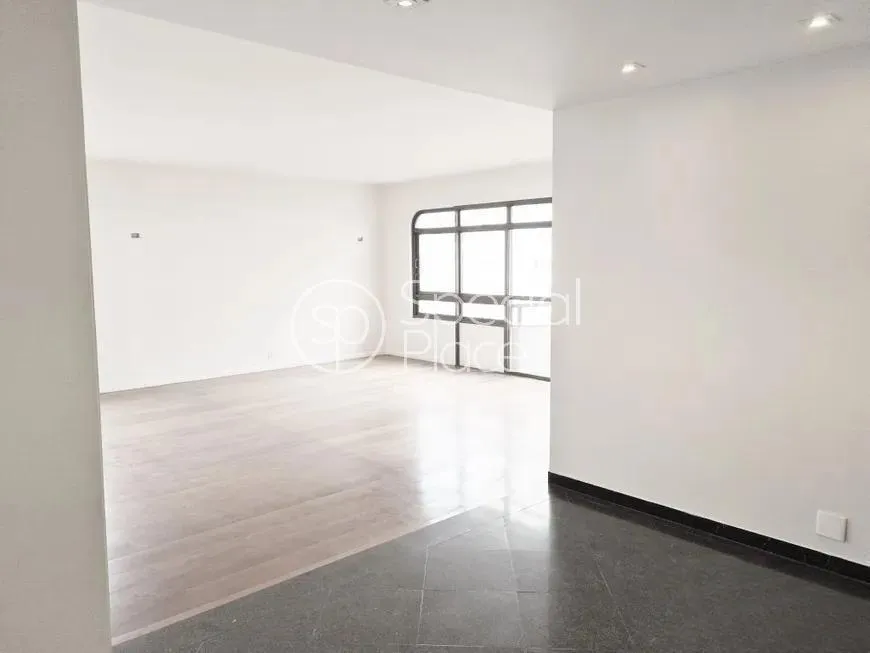 Apartamento com 3 suítes à venda em Jardim América, São Paulo, por R$ 6.000.000 Imagem 8