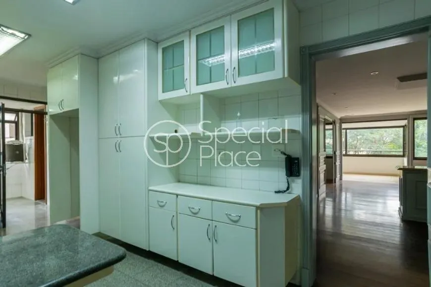 Apartamento com 3 suítes à venda em Real Parque, São Paulo, por R$ 2.200.000 Imagem 11