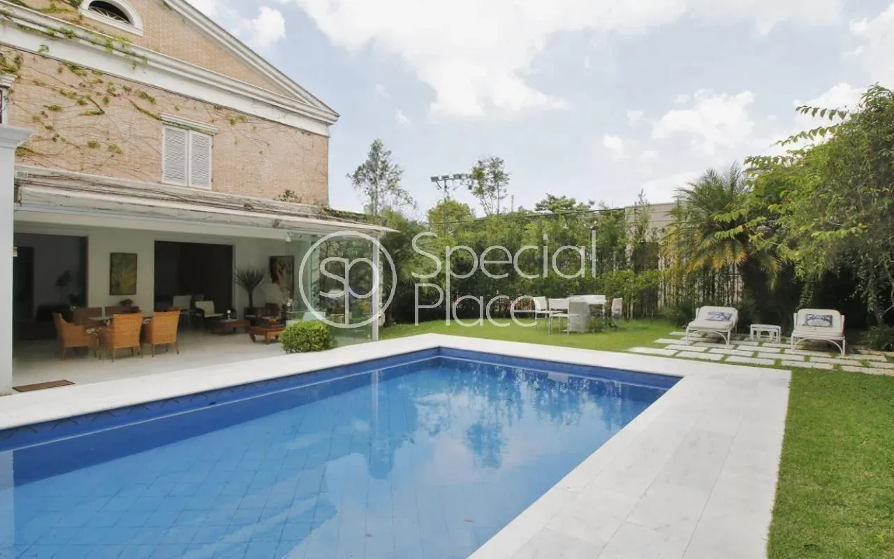 Casa de condomínio com 3 suítes à venda em Real Parque, São Paulo, por R$ 24.000.000 Imagem 3