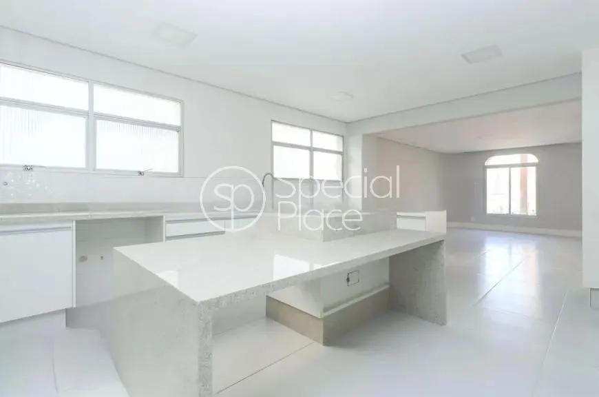 Apartamento com 2 suítes à venda em Jardim América, São Paulo, por R$ 3.400.000 Imagem 11