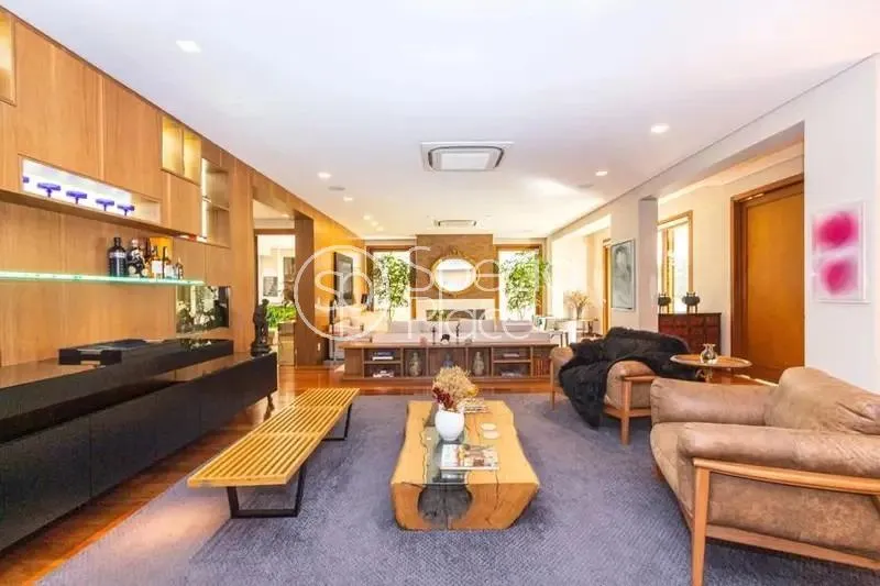 Casa de condomínio com 4 suítes à venda em Cidade Jardim, São Paulo, por R$ 16.000.000
