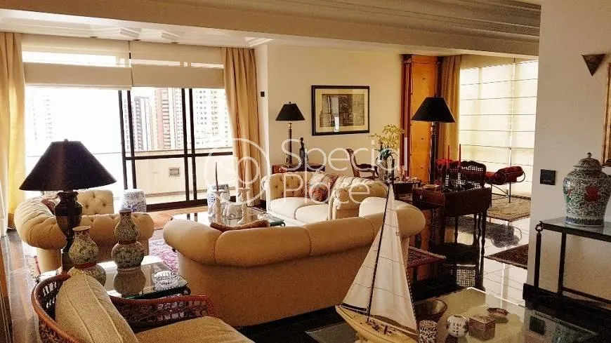 Cobertura com 3 suítes à venda em Moema Pássaros, São Paulo, por R$ 3.690.000