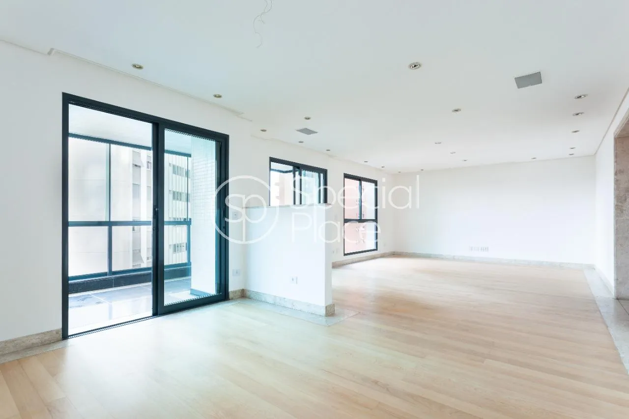 Apartamento com 2 suítes à venda em Higienópolis, São Paulo, por R$ 3.600.000 Imagem 3