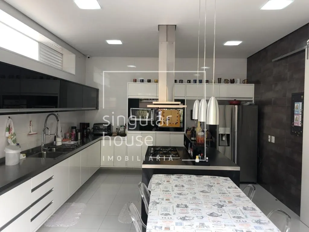 Casa com 4 suítes à venda em Pacaembu, São Paulo, por R$ 8.500.000 Imagem 3