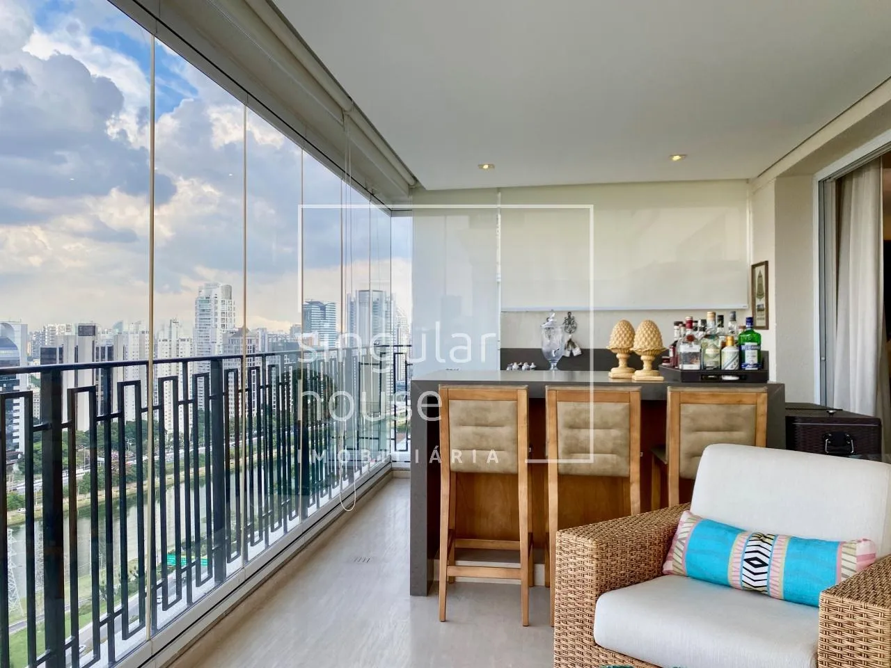 Apartamento com 2 suítes à venda em Jardim Panorama, São Paulo, por R$ 11.000.000