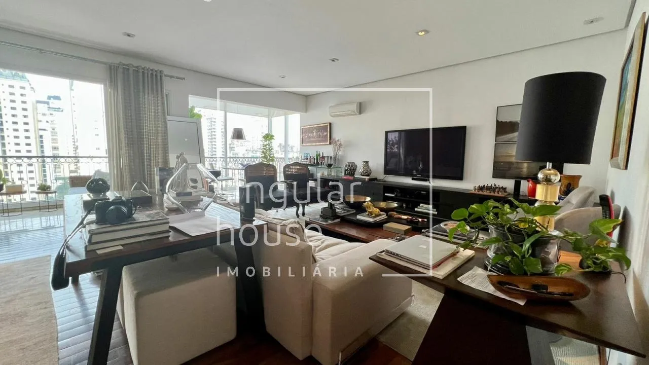 Apartamento com 2 suítes à venda em Jardim América, São Paulo, por R$ 3.000.000