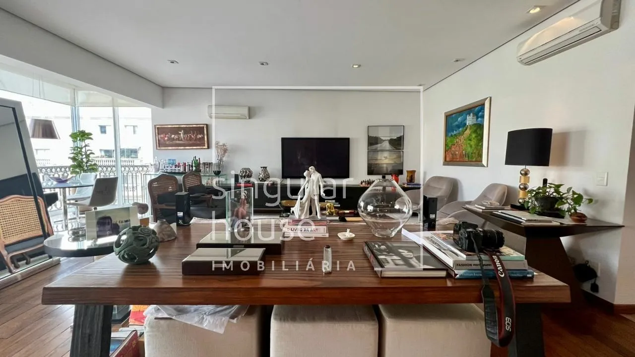 Apartamento com 2 suítes à venda em Jardim América, São Paulo, por R$ 3.000.000 Imagem 2