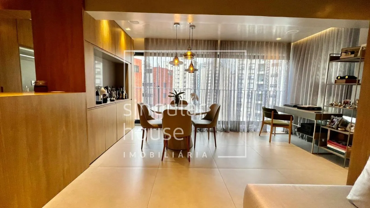 Apartamento com 2 suítes à venda em Vila Olímpia, São Paulo, por R$ 2.050.000 Imagem 2