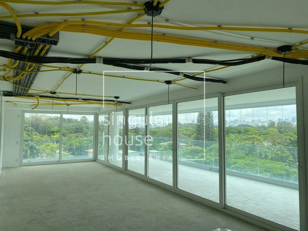Apartamento com 3 suítes à venda em Moema, São Paulo, por R$ 11.500.000