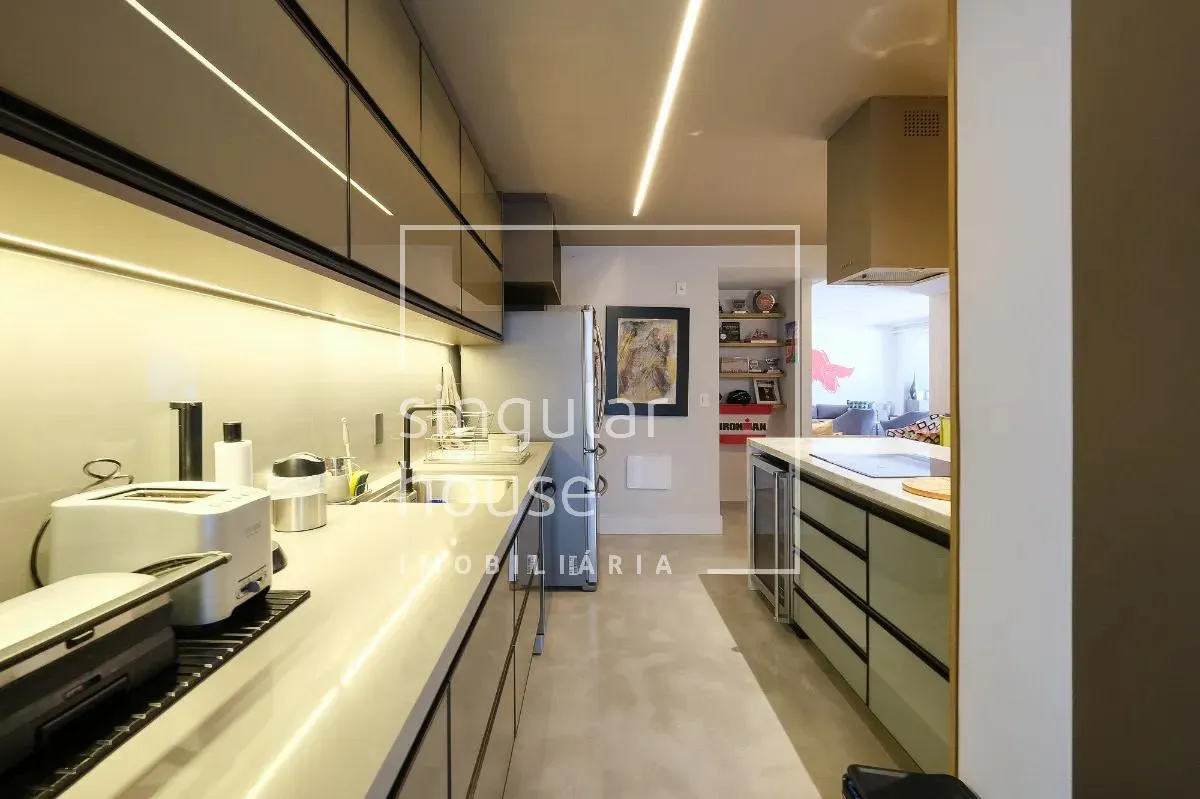 Apartamento com 3 suítes à venda em Moema, São Paulo, por R$ 3.900.000 Imagem 10