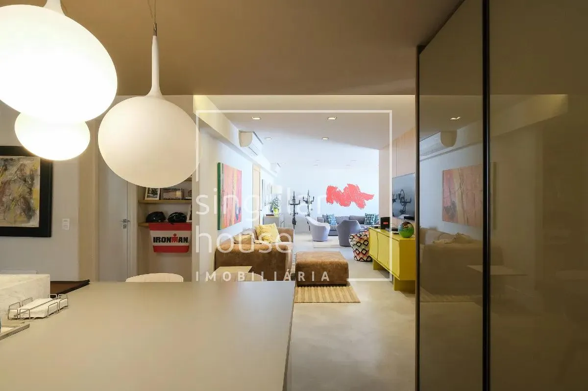Apartamento com 3 suítes à venda em Moema, São Paulo, por R$ 3.900.000 Imagem 12