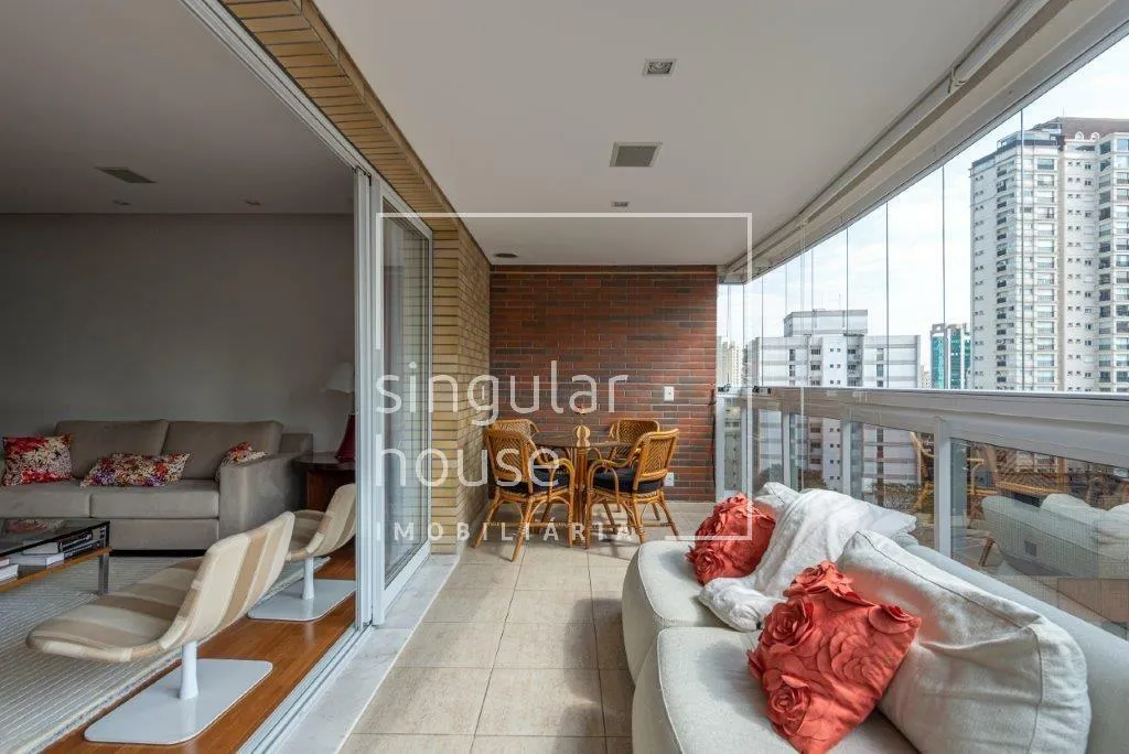 Apartamento com 3 suítes à venda em Vila Nova Conceição, São Paulo, por R$ 3.900.000 Imagem 2