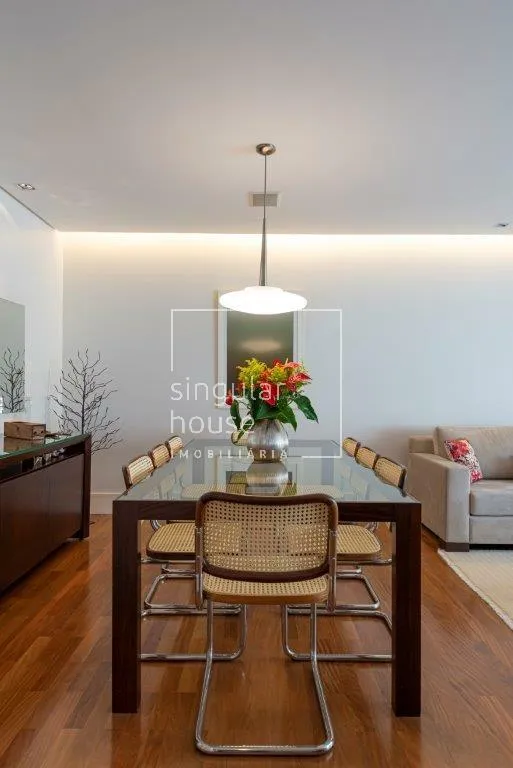 Apartamento com 3 suítes à venda em Vila Nova Conceição, São Paulo, por R$ 3.900.000 Imagem 3