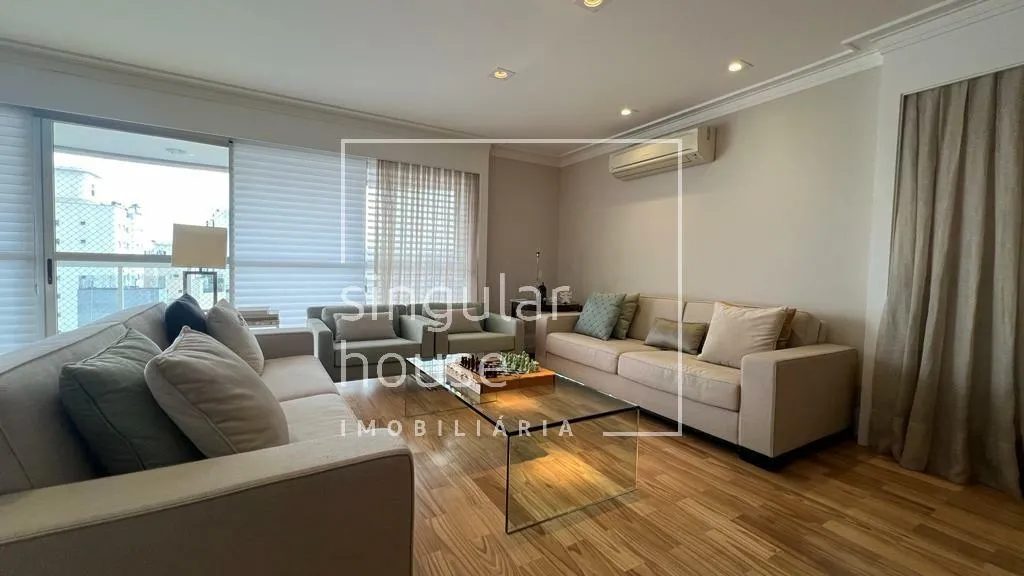 Apartamento com 3 suítes à venda em Moema, São Paulo, por R$ 4.500.000