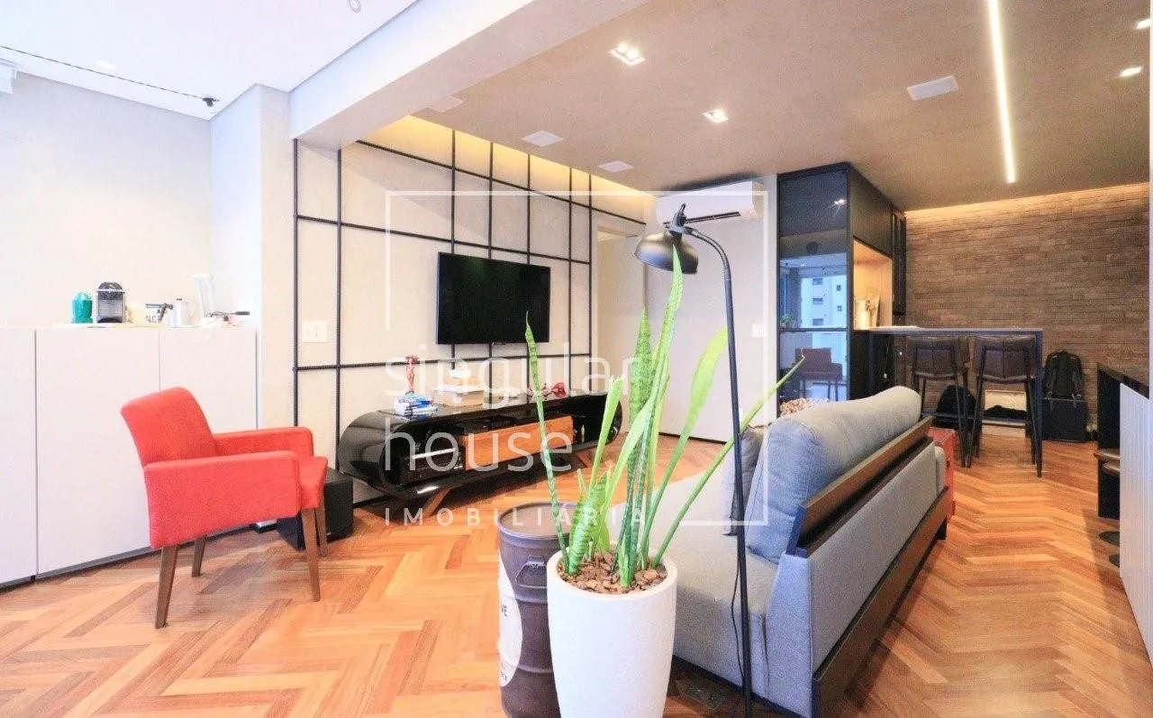 Apartamento com 2 suítes à venda em Moema, São Paulo, por R$ 2.450.000