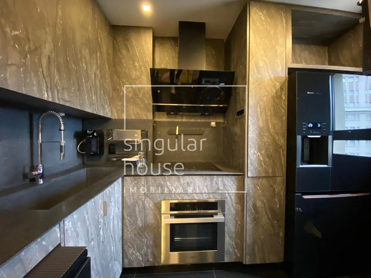 Apartamento com 2 suítes à venda em Jardim Europa, São Paulo, por R$ 4.500.000 Imagem 2