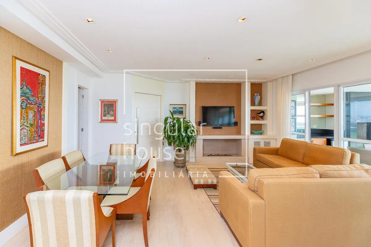 Apartamento com 2 suítes à venda em Campo Belo, São Paulo, por R$ 2.190.000