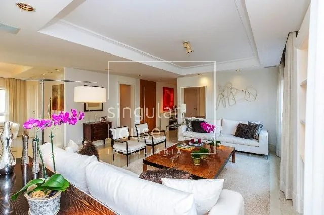 Apartamento com 3 suítes à venda em Moema, São Paulo, por R$ 4.990.000