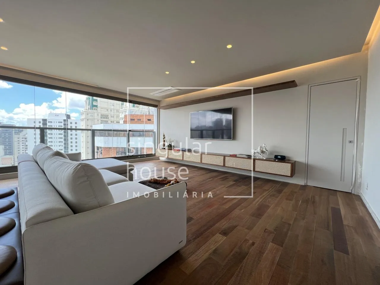 Apartamento com 3 suítes à venda em Vila Nova Conceição, São Paulo, por R$ 5.490.000 Imagem 8
