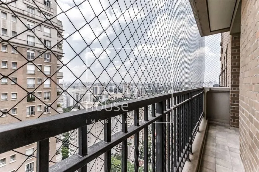 Apartamento com 3 suítes à venda em Jardim Paulistano, São Paulo, por R$ 35.000.000 Imagem 17