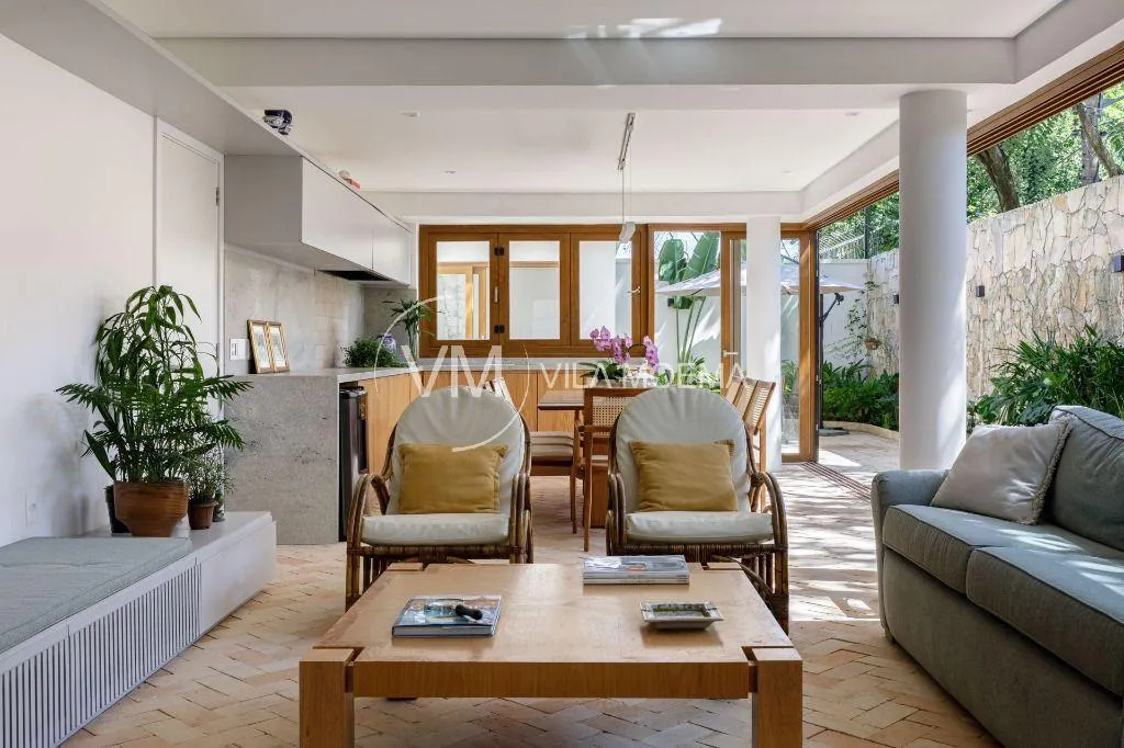 Casa com 3 suítes à venda em Planalto Paulista, São Paulo, por R$ 3.200.000