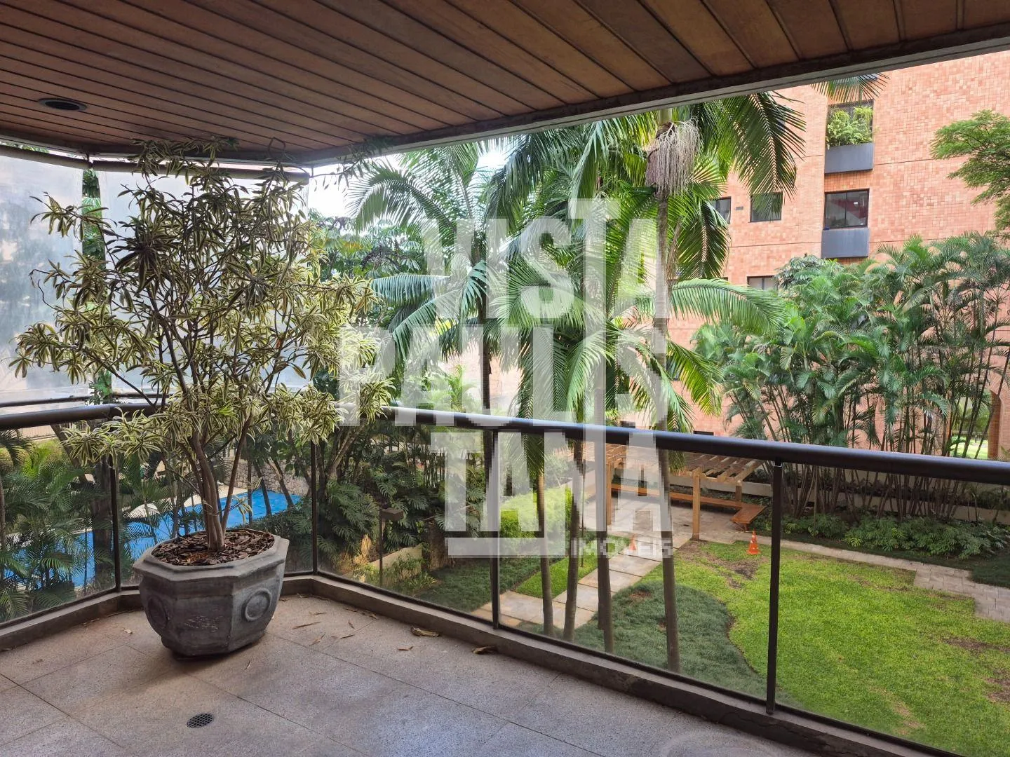 Apartamento com 4 suítes à venda em Vila Nova Conceição, São Paulo, por R$ 13.780.000