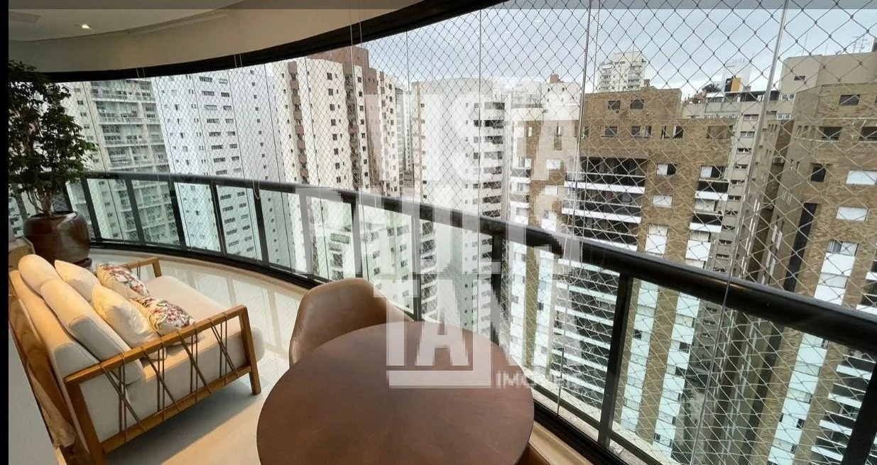 Apartamento com 3 suítes à venda em Moema, São Paulo, por R$ 3.500.000 Imagem 11