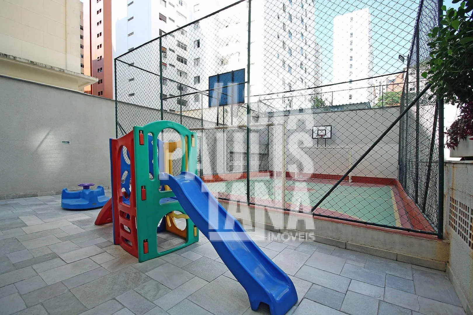 Apartamento com 1 suítes à venda em Itaim Bibi, São Paulo, por R$ 2.000.000 Imagem 12