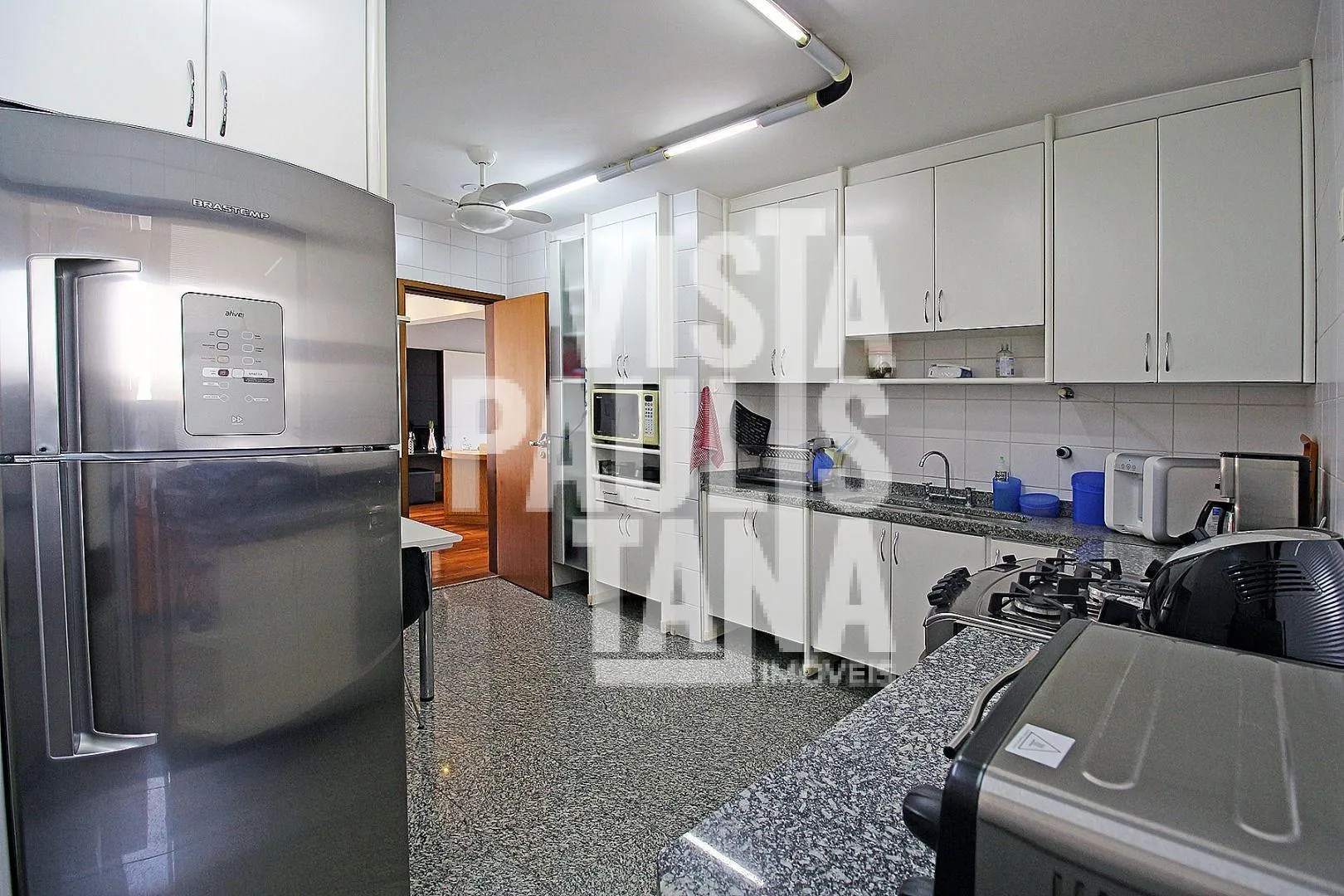 Apartamento com 3 suítes à venda em Moema, São Paulo, por R$ 3.300.000 Imagem 16