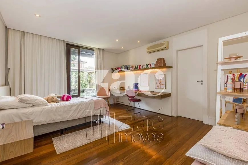Casa com 4 suítes à venda em Jardim Europa, São Paulo, por R$ 30.000.000 Imagem 10