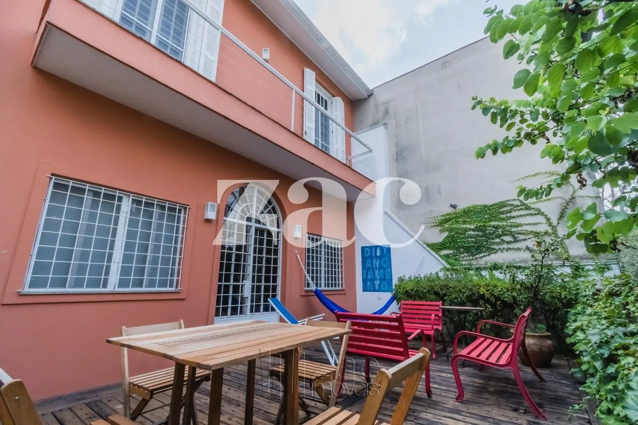 Casa com 3 suítes à venda em Vila Madalena, São Paulo, por R$ 3.500.000 Imagem 2
