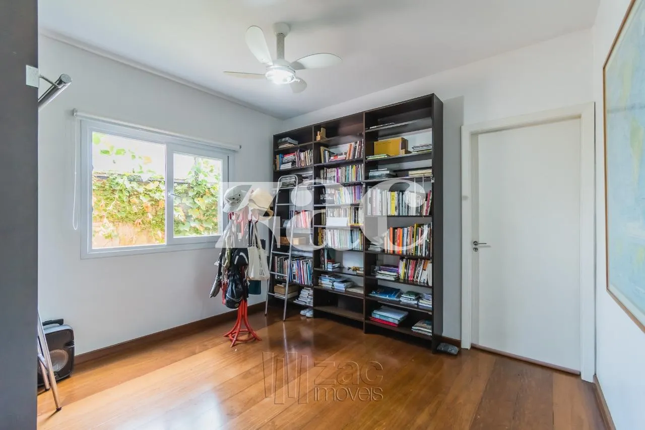 Casa com 3 suítes à venda em Vila Madalena, São Paulo, por R$ 3.500.000 Imagem 17