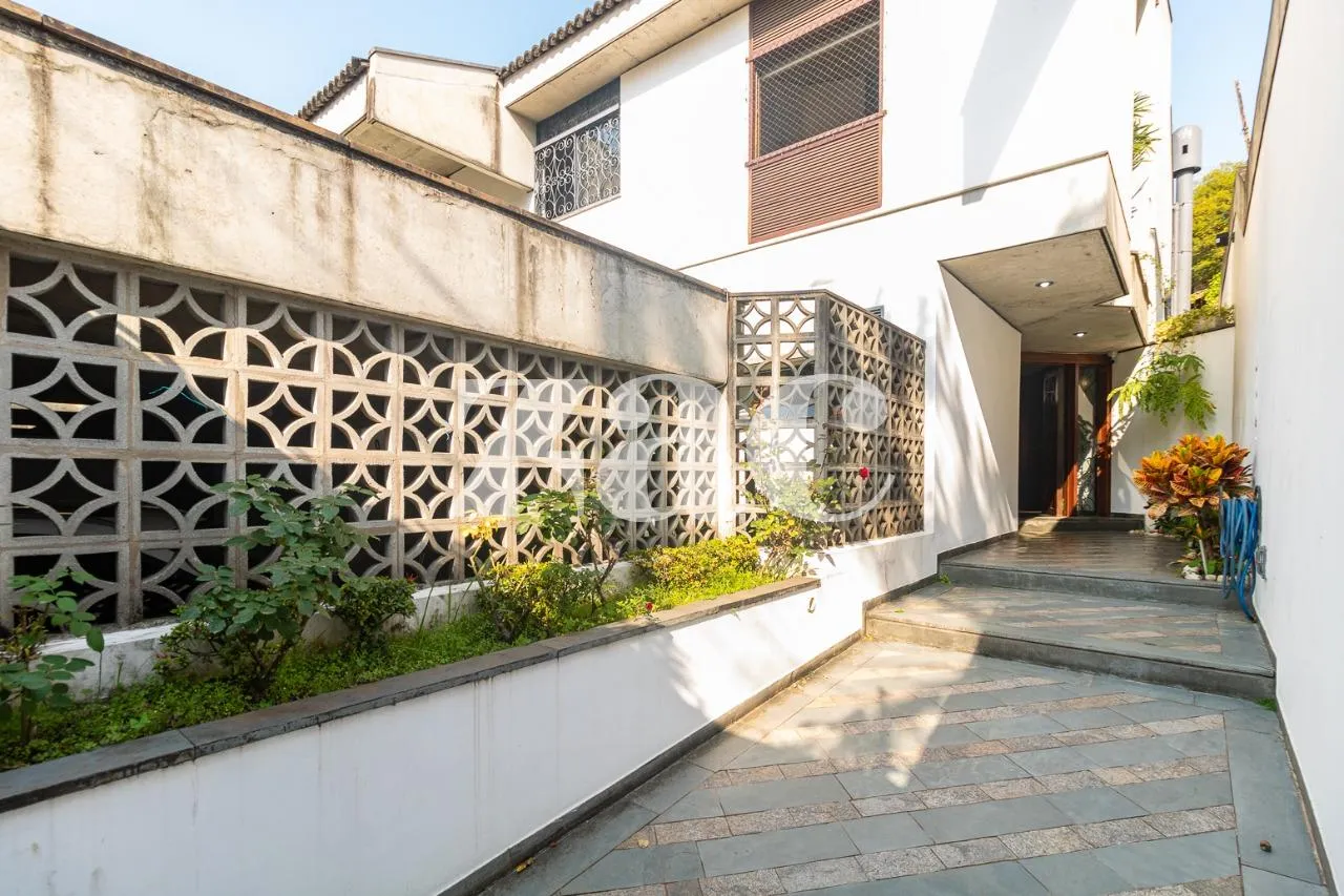 Casa com 3 suítes à venda em Alto De Pinheiros, São Paulo, por R$ 4.500.000 Imagem 28