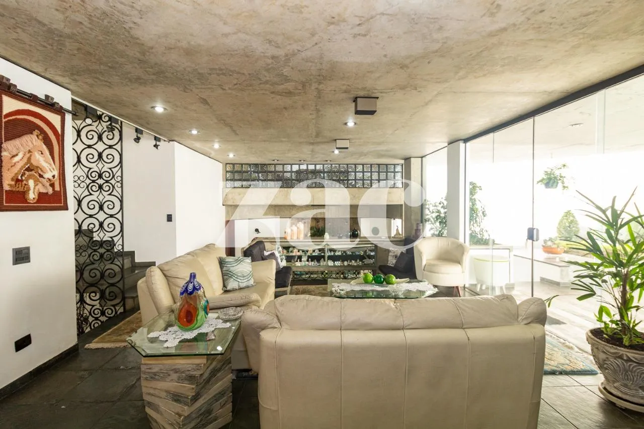 Casa com 3 suítes à venda em Alto De Pinheiros, São Paulo, por R$ 4.500.000 Imagem 10