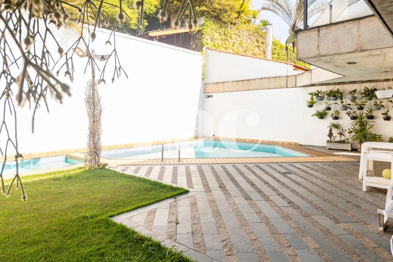 Casa com 3 suítes à venda em Alto De Pinheiros, São Paulo, por R$ 4.500.000 Imagem 2