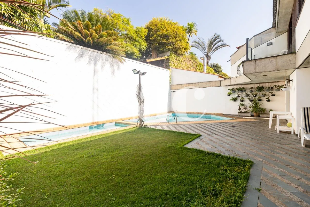 Casa com 3 suítes à venda em Alto De Pinheiros, São Paulo, por R$ 4.500.000